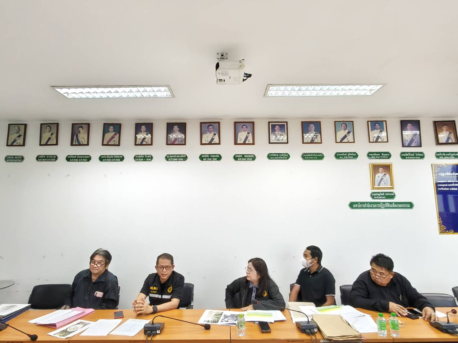 title - ผู้ตรวจราชการ ส.ป.ก. ร่วมประชุมคณะกรรมการจัดงานวันคล้ายวันสถาปนา ส.ป.ก. ครบรอบ 51 ปี ครั้งที่ 1/2569 ผ่านระบบประชุมทางไกลออนไลน์ โดย Application Zoom Meeting